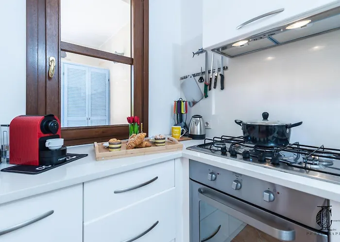 Il Borgo 20 D4 700m From The - Happy Apartman